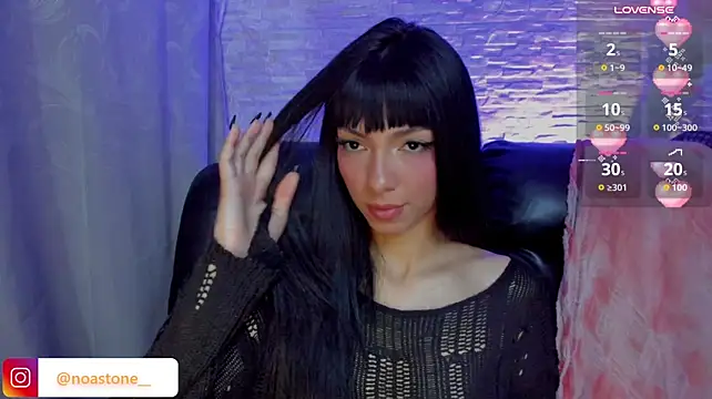noastone__ live cam on StripChat