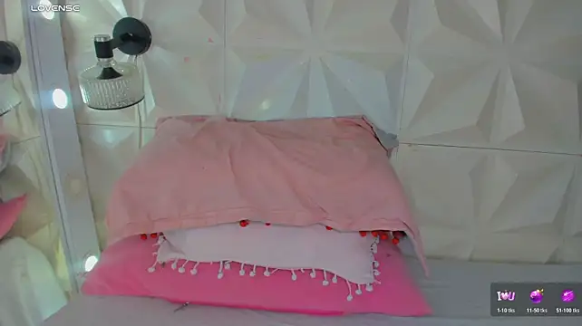 cute_latinaxxx live cam on StripChat