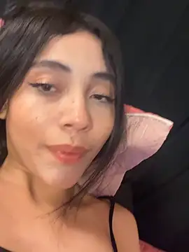 lilithTeen1_