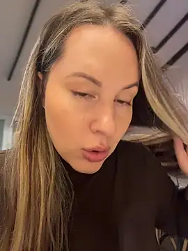 Mona_Plus