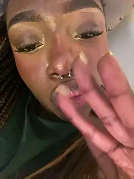 alissradiante1