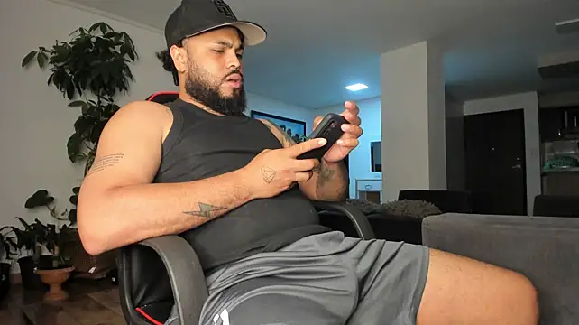Harrishairy on Stripchat