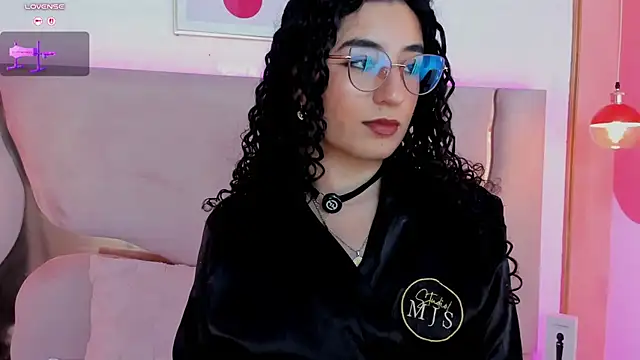 Megan_Jonesss_