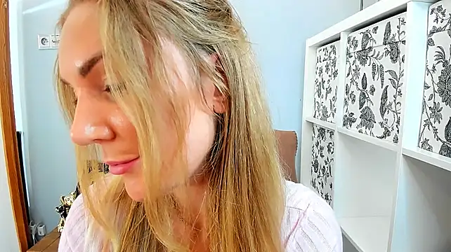 AulloraHoney