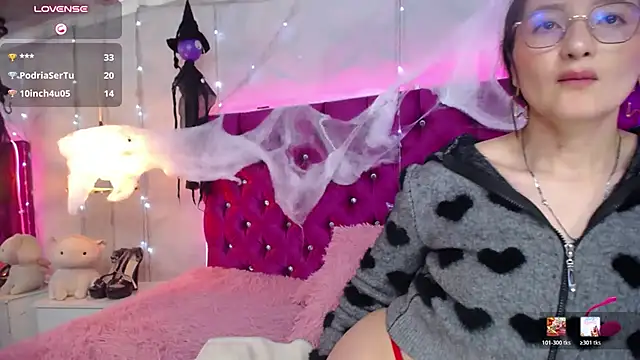 Samantha-lovve webcam