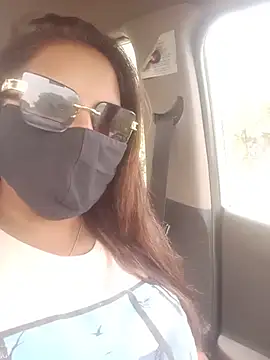 hot-punjabi-couple live cam on StripChat