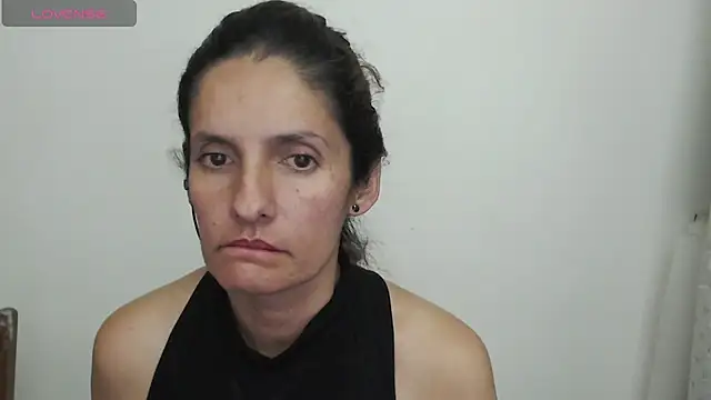 catalina_duran1 live cam on StripChat