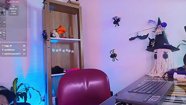 EllenaBoobs_ webcam