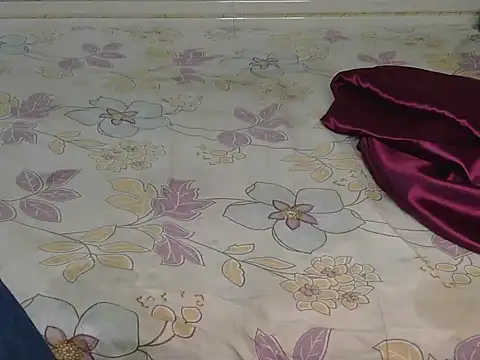 its-Anika live cam on StripChat