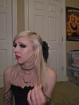 AmethystFoxx