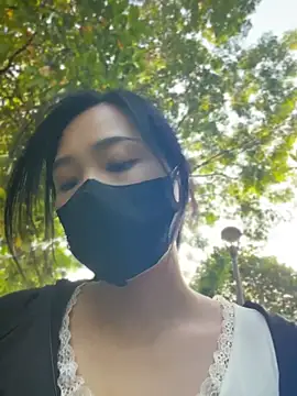 nini_11 (Ask my age) - 脱一件