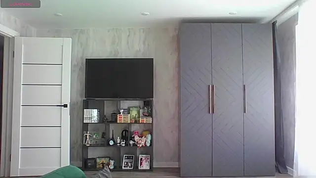 Annie_Cohn live cam on StripChat