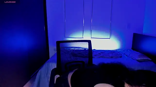 MeganWhite3