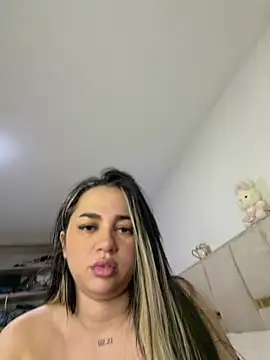 CherryVelvett33