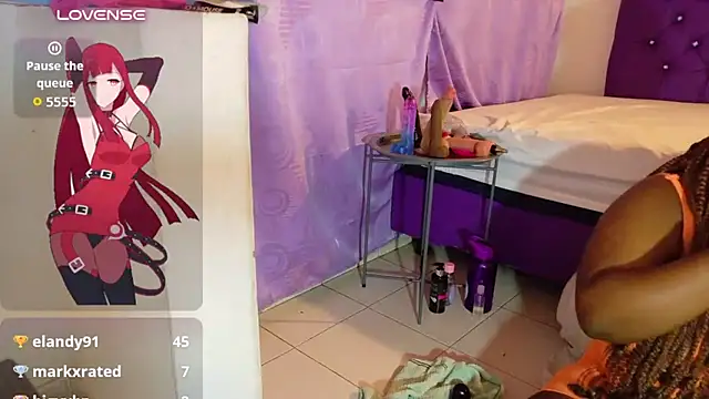 ebony_NeighborMoans