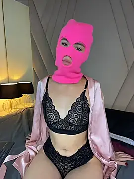 Pink-X-Hunter