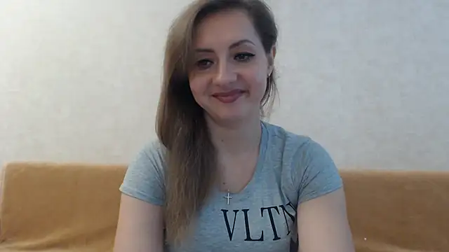 online cam fun BonnieKiss8634