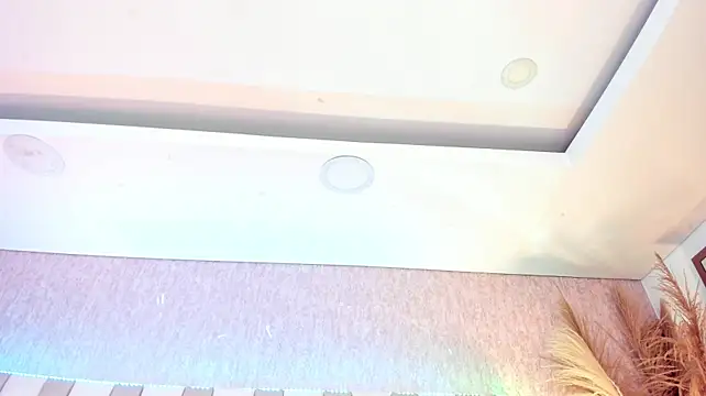 Ema_Sky_