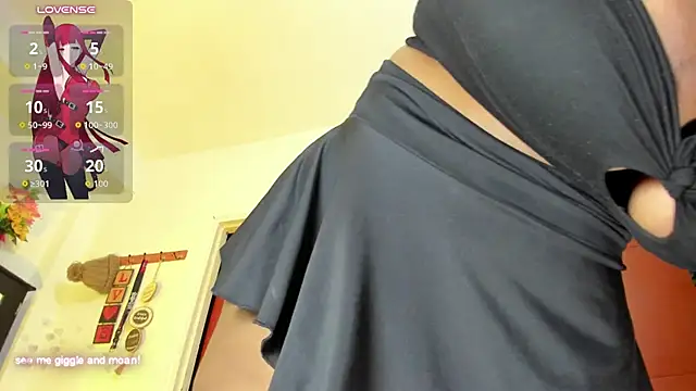 DakotaSexShow live cam on StripChat