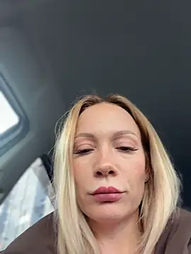LavenderHot live sex cam