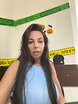 Almmaxxxx Live Webcam on Stripchat