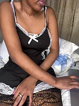 Ravishing_Rubi