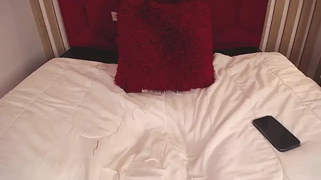 Chloe_Lombardi