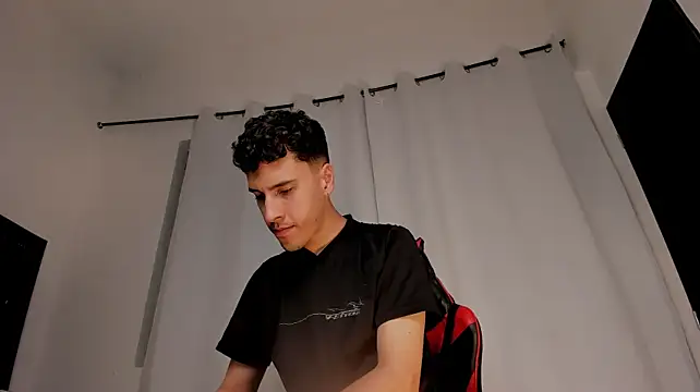 MaxLeons webcam