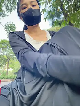 nini_11 (Ask my age) - 脱一件