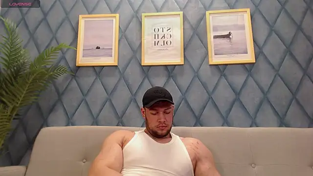 ryannwest (M young) - full muscle flex naked