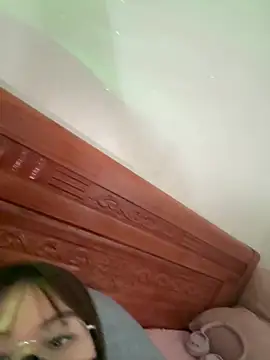 Babymiloo live cam on StripChat