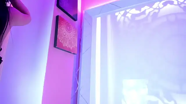 Chloe_Martini
