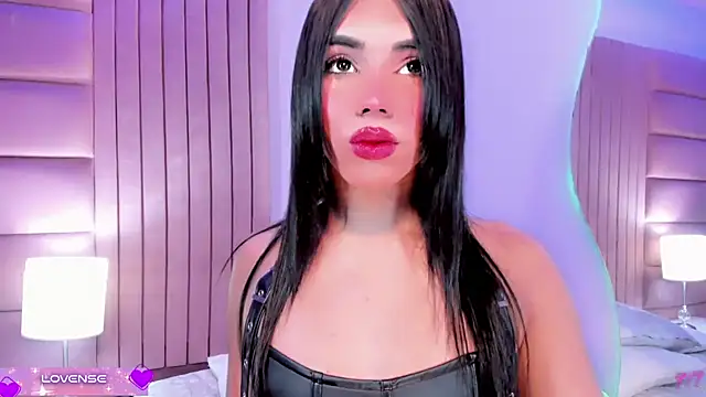 CALLMEATENEA live cam on StripChat