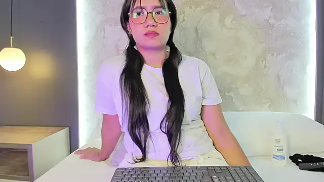 alysson_moon_