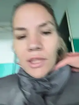 Mia_Case