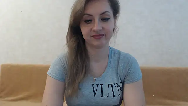 BonnieKiss8634