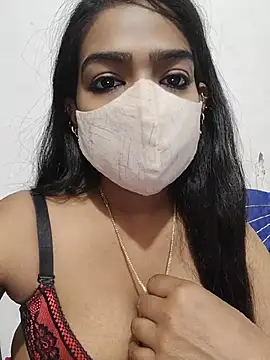 Yours_Shanaya26 live cam on StripChat