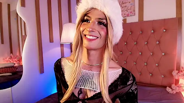 Daphne_Velmont