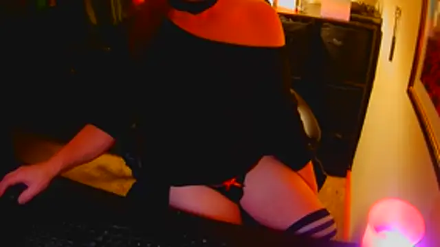 goodgirlkelly (Ask my age) - play with me