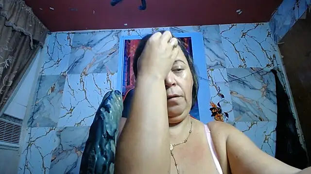 alina_maturehot