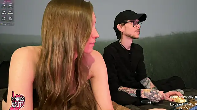 webzandkordz live cam on StripChat