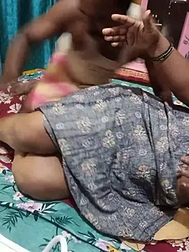 SAHIBAHOTBHABHI live cam on StripChat