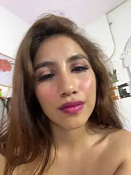 naomiii__