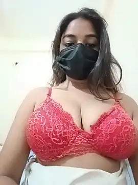 Little_toy_girl