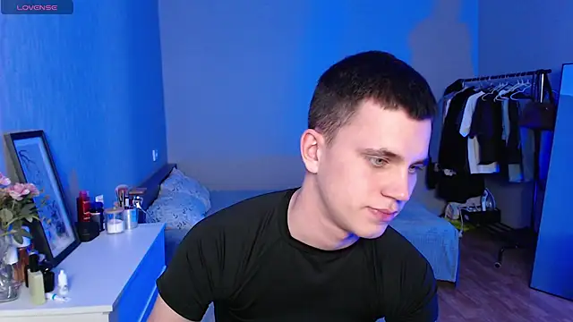 _m0neyken_ webcam