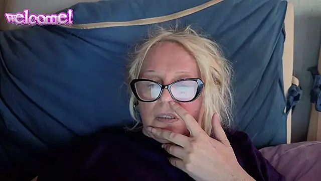 martachatte live cam on StripChat