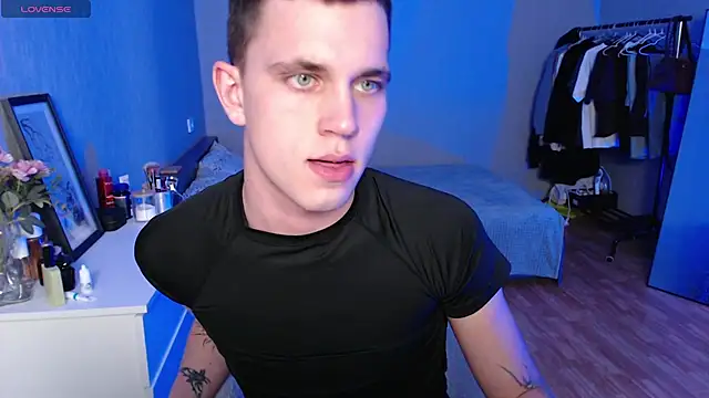 _m0neyken_ webcam