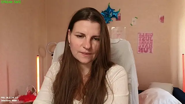 Mirabelle_Velvet
