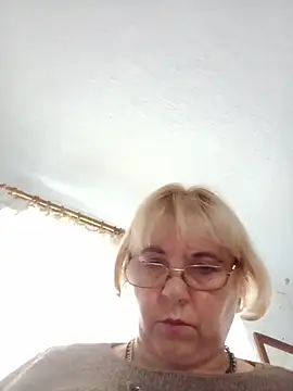 Elena_Beautiful784