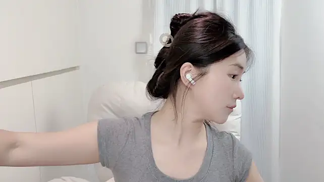 xixi-baobao live cam on StripChat